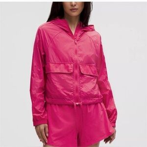 Lululemon Hood-Lite Relaxed-Fit Jacket boxy size Large color‎ pink